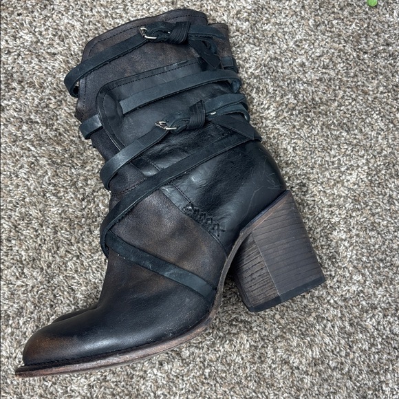 FREEBIRD BY STEVEN Baker Heeled Boots Sz 10 Black Brown - Picture 12 of 15